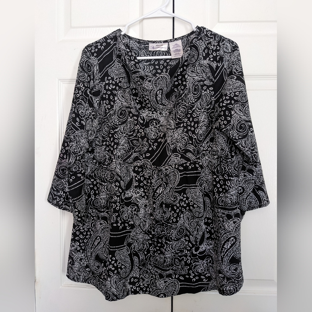 Announcement Maternity Top